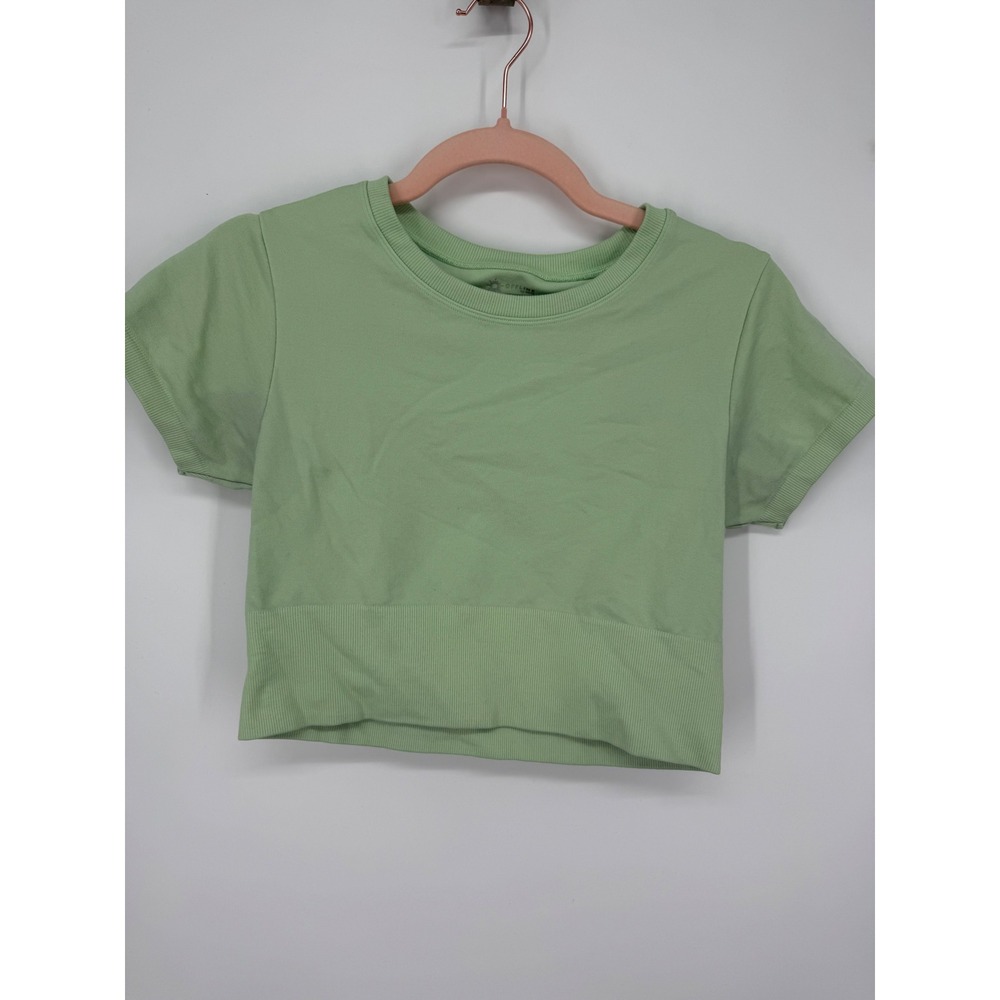 OFFLINE by Aerie Crop Top Women Medium Green Seamless Ribbed Short Sleeve Active